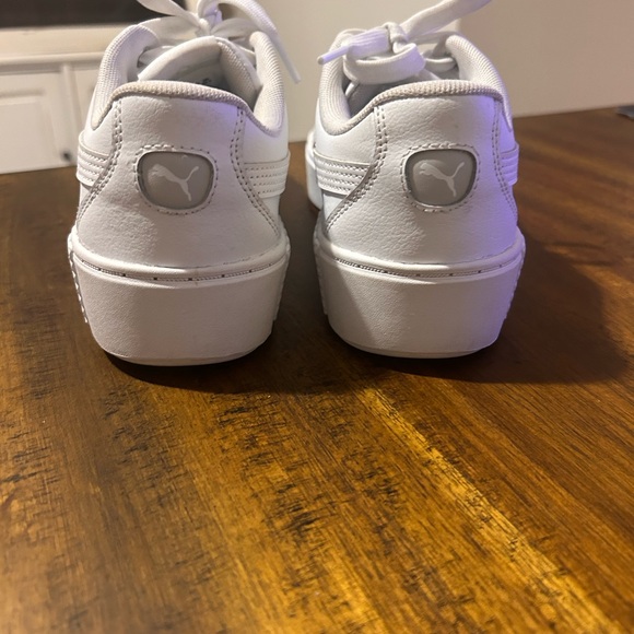 Puma White and Gray Platform Athletic Shoes - Picture 5 of 7